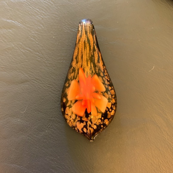 Murano Glass Pendant - Picture 1 of 2